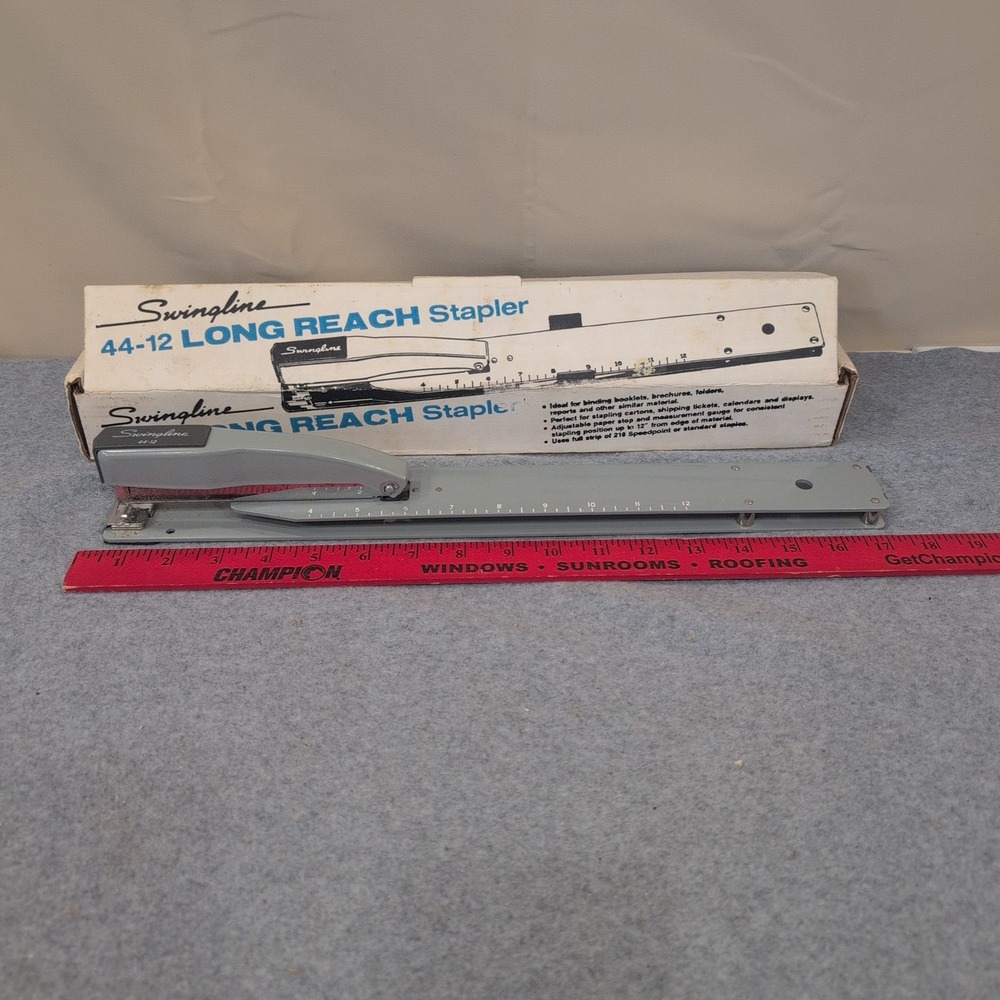 Swingline 44-12 Long Reach Stapler Gray Booklet Binder with Box and Manual - Picture 2 of 4